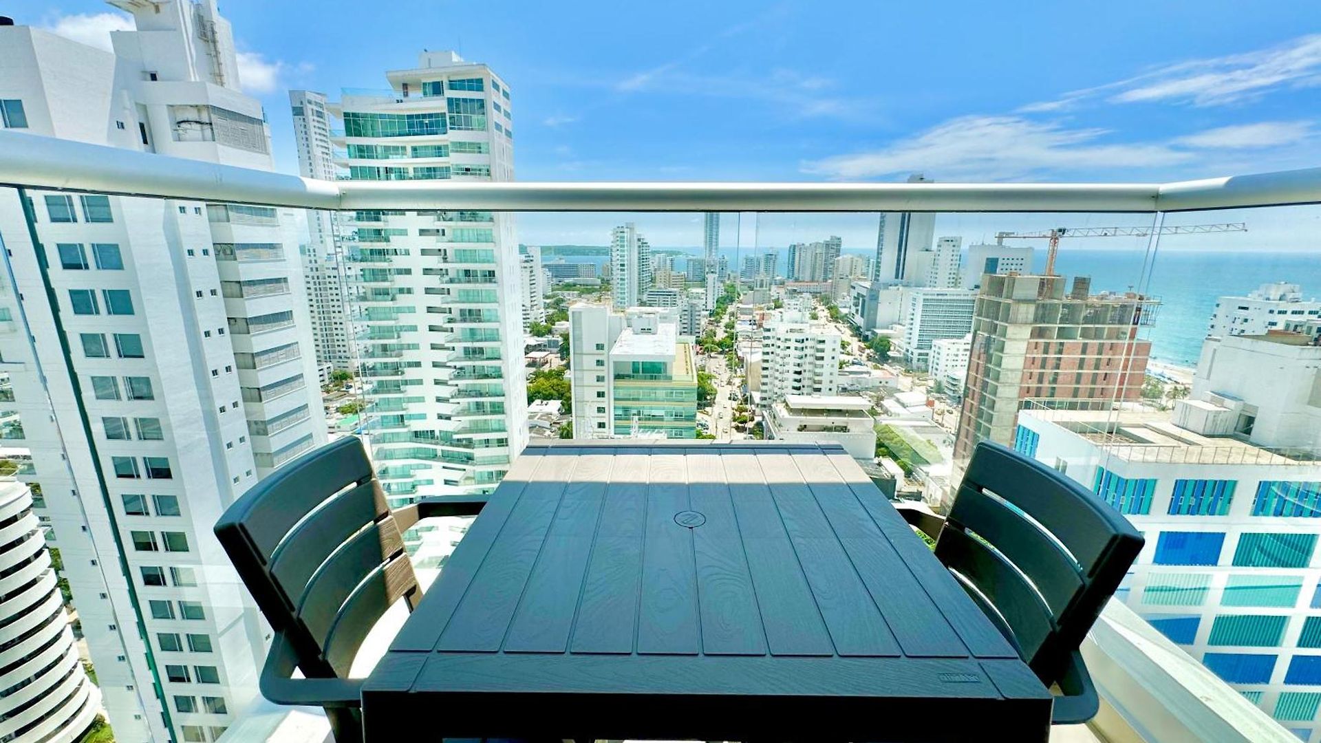 Apartment Espectacular Duplex En Bocagrande Con Vista Al Mar Y La Bahia *