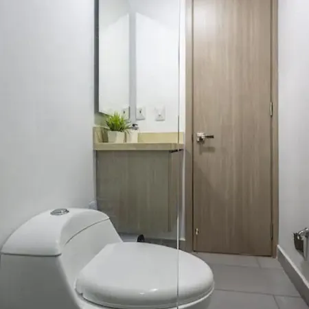 Espectacular Duplex En Bocagrande Con Vista Al Mar Y La Bahia *